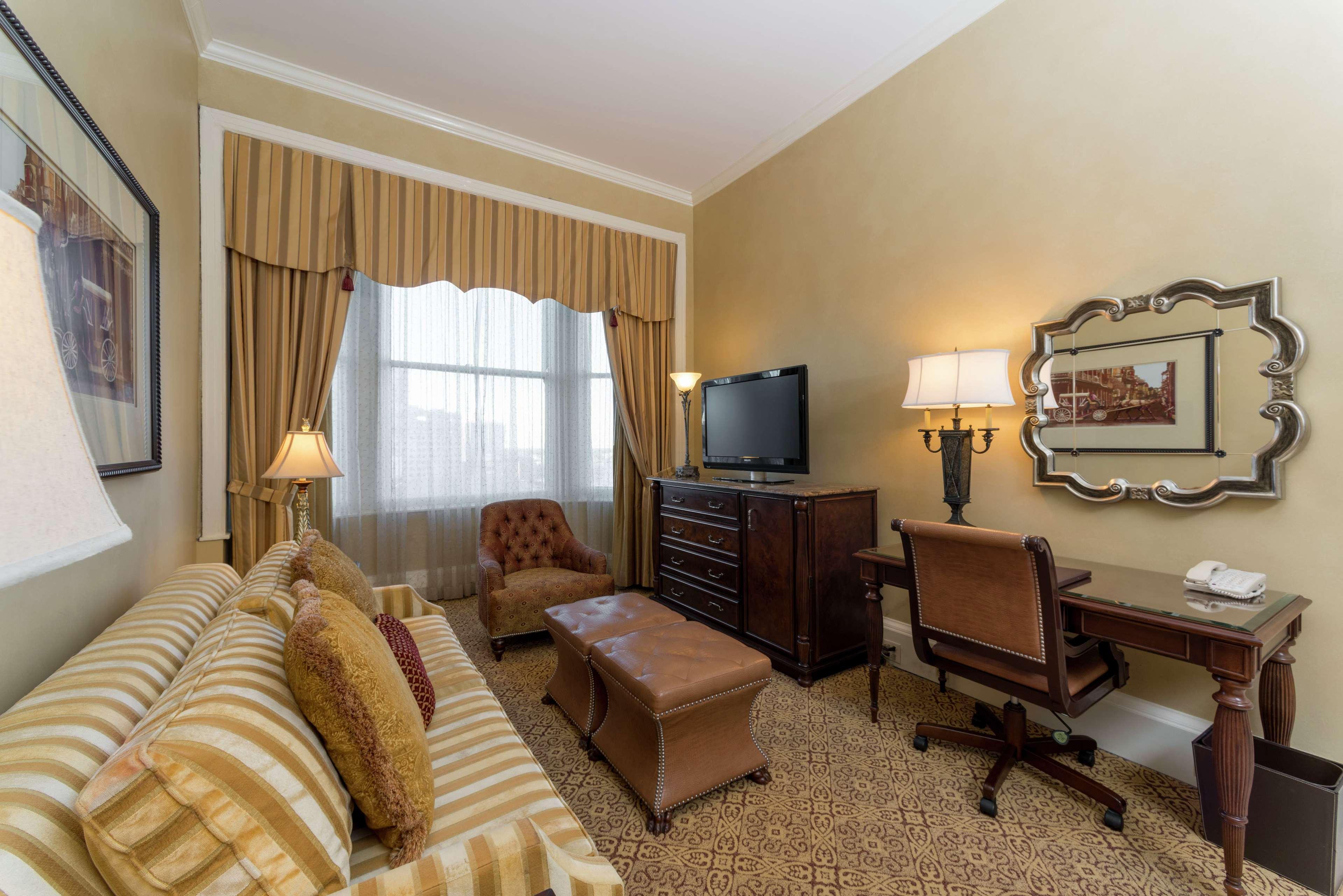 เดอะ รูสเวลท์ นิว ออร์ลีน อะ วอลดอร์ฟ แอสโตเรีย Hotel นิวออร์ลีนส์ ภายนอก รูปภาพ